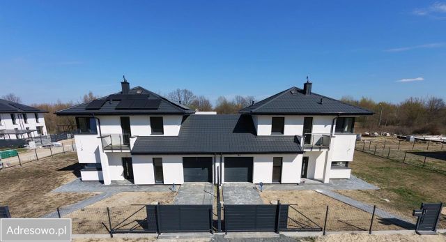 bliźniak, 5 pokoi Brwinów, ul. Porzeczkowa. Zdjęcie 1