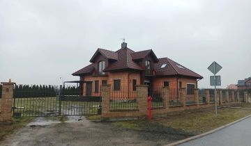 dom wolnostojący, 6 pokoi Pyzdry, ul. Bolesława Pobożnego