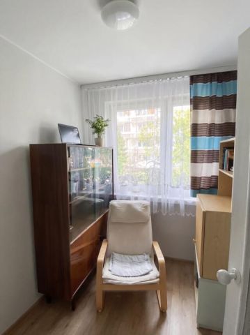 Mieszkanie 3-pokojowe Kraków Nowa Huta, os. Złotego Wieku. Zdjęcie 5