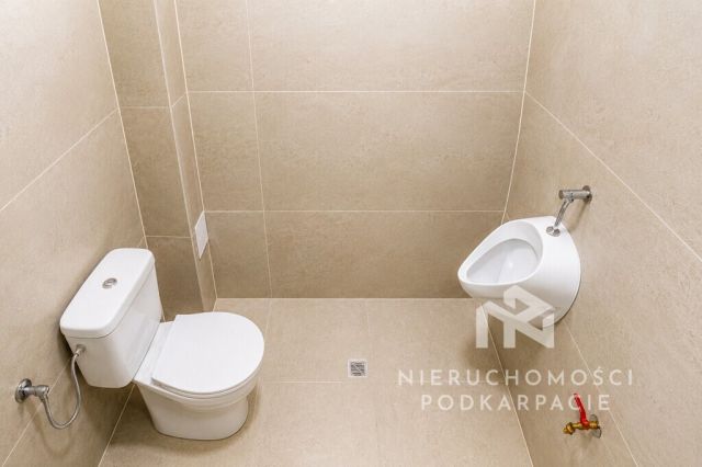 Hala/magazyn Rzeszów Dworzysko, ul. Biznesowa. Zdjęcie 8