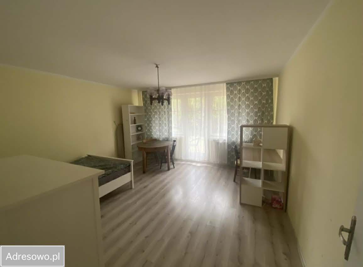 Mieszkanie 3-pokojowe Zabrze, ul. Gdańska. Zdjęcie 1