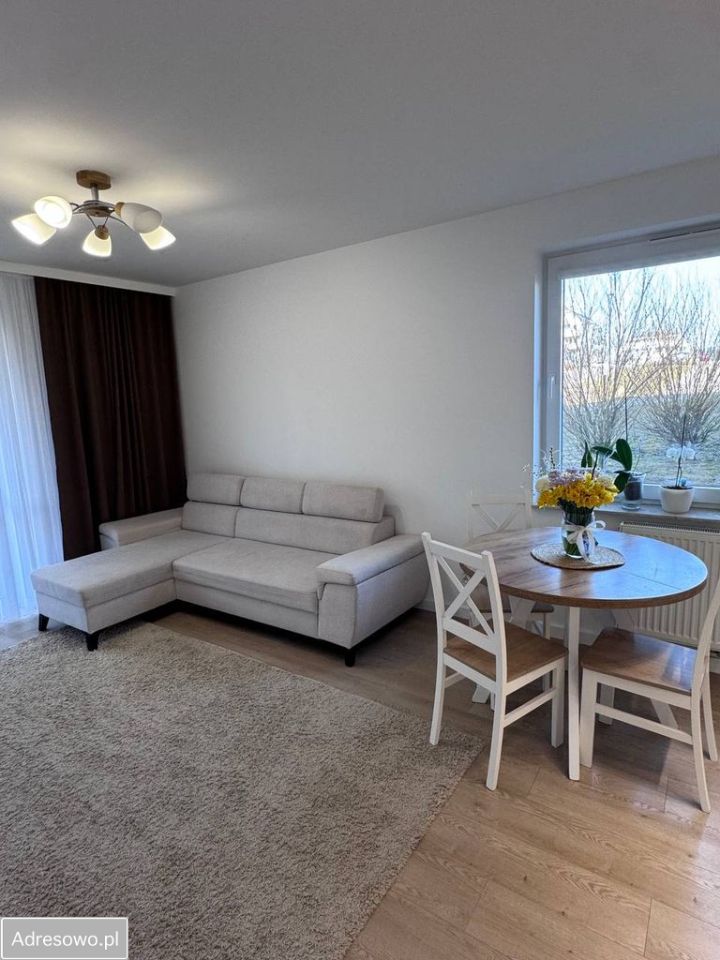 Mieszkanie 3-pokojowe Gdańsk Orunia, ul. Niepołomicka. Zdjęcie 1