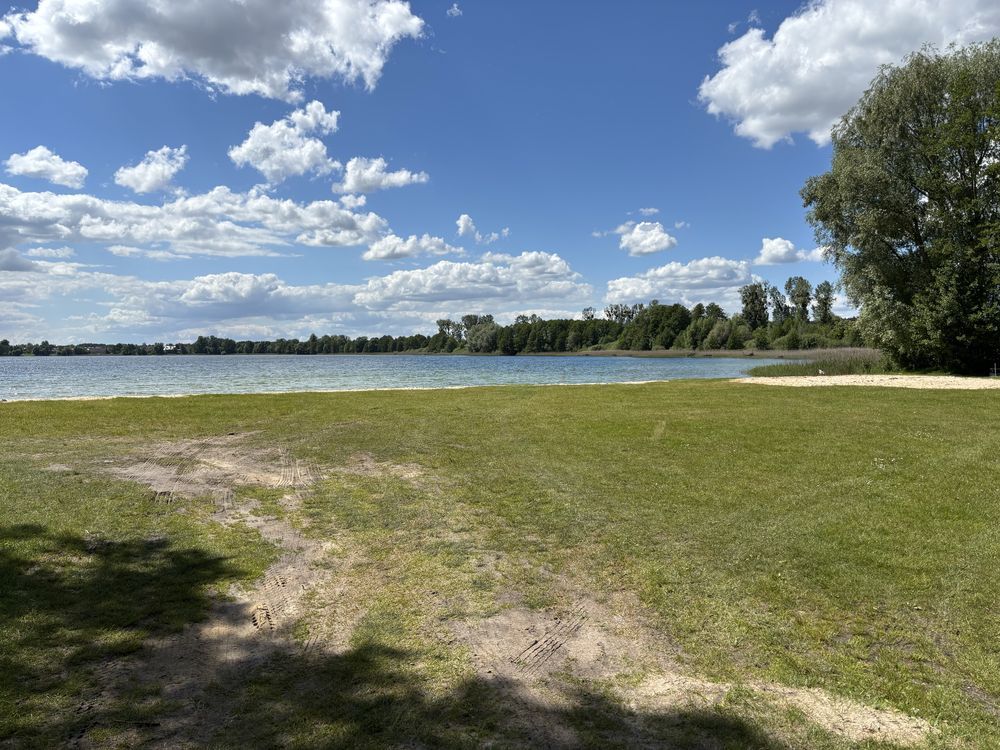 Działka rekreacyjna Jeziorowo