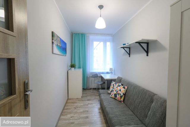 Mieszkanie 7-pokojowe Toruń Bydgoskie Przedmieście, ul. Adama Mickiewicza. Zdjęcie 1