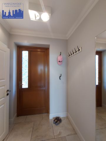 dom szeregowy, 5 pokoi Józefosław, ul. Dzikiego Wina. Zdjęcie 9