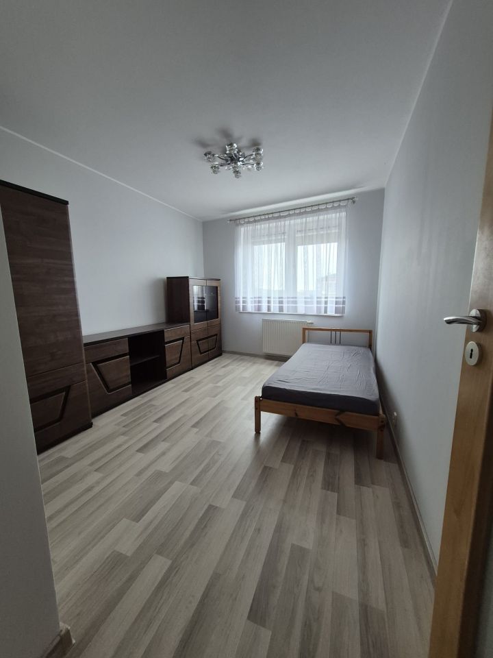 Mieszkanie 3-pokojowe Gdańsk Jasień. Zdjęcie 5