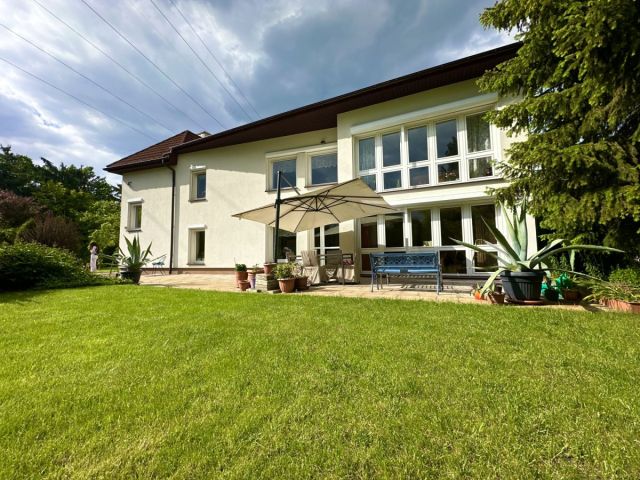 dom wolnostojący, 8 pokoi Michałowice, ul. Ogrodowa. Zdjęcie 4