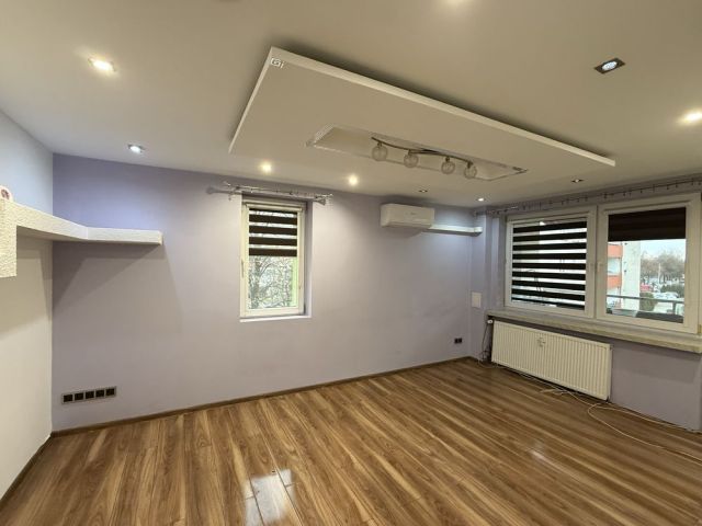 Mieszkanie 4-pokojowe Racibórz, ul. Juliusza Słowackiego. Zdjęcie 1