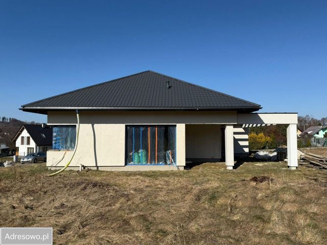 dom wolnostojący, 5 pokoi Górki Wielkie. Zdjęcie 1