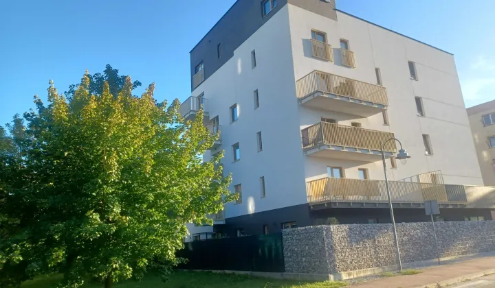 Mieszkanie 3-pokojowe Nowiny