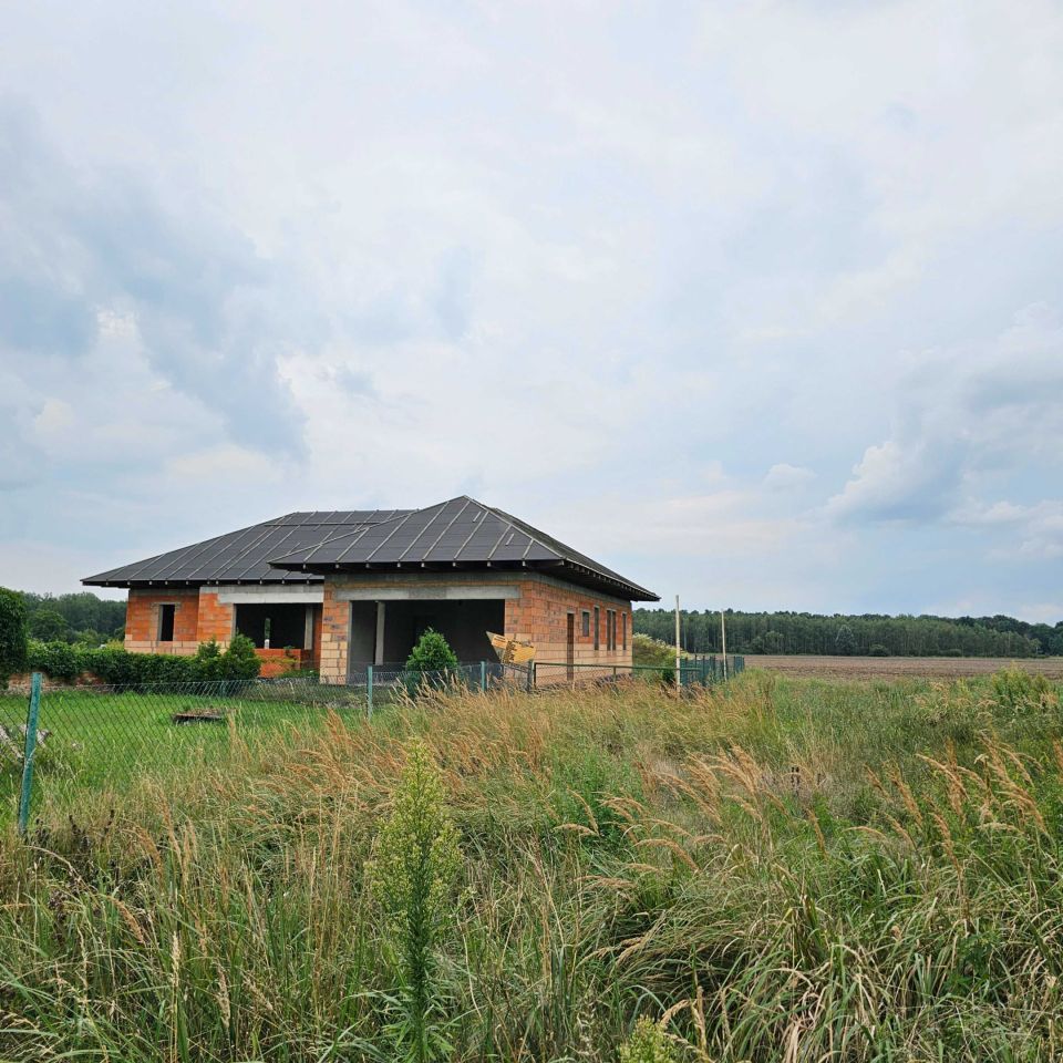 dom wolnostojący, 4 pokoje Henrykowo. Zdjęcie 2