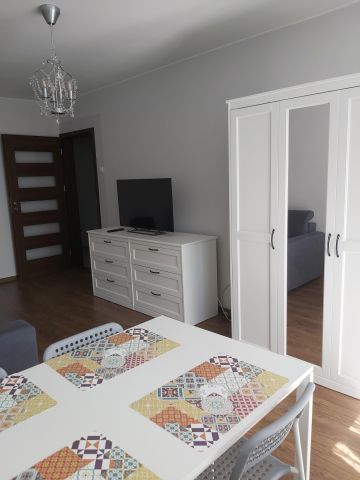 Mieszkanie 2-pokojowe Łódź Dąbrowa, ul. Henryka Rodakowskiego. Zdjęcie 1