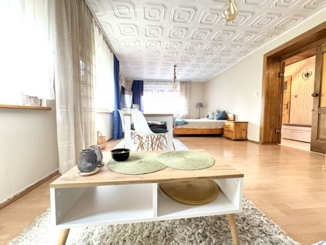 dom wolnostojący, 7 pokoi Jelenia Góra, ul. Adama Mickiewicza. Zdjęcie 1