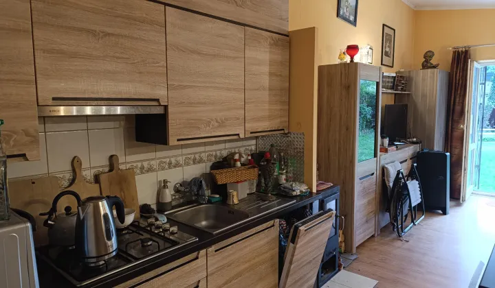 dom wolnostojący, 4 pokoje Marki Czarna Struga, 1200m2, 120m2 dom,do negocjacji, al. marsz. Józefa Piłsudskiego