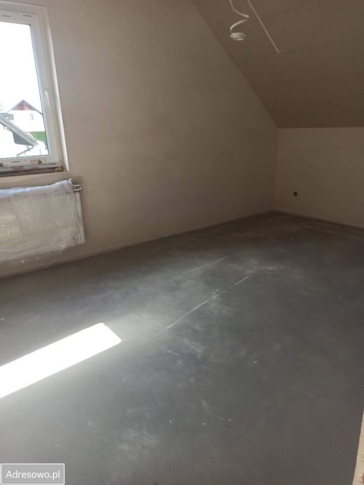 dom wolnostojący, 5 pokoi Mazańcowice. Zdjęcie 3