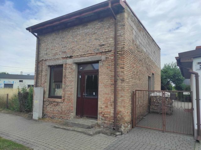 dom wolnostojący Grabów, ul. Mickiewicza. Zdjęcie 1