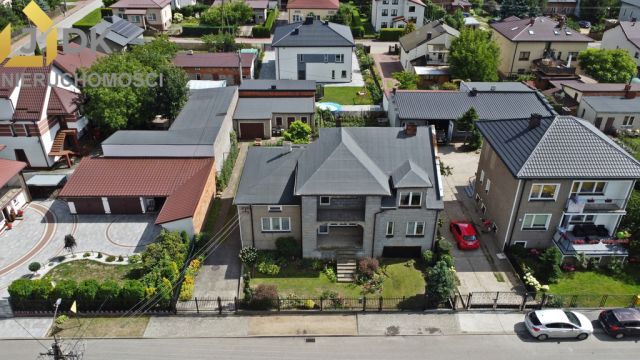 dom wolnostojący, 9 pokoi Kozłów Biskupi. Zdjęcie 6