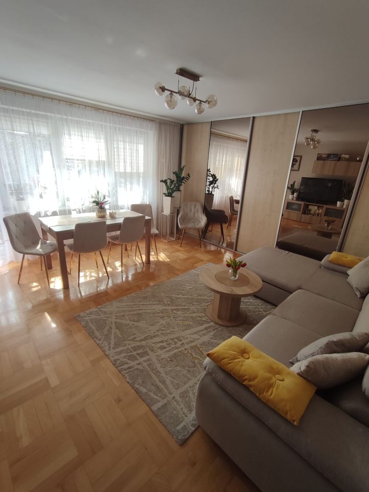 Mieszkanie 3-pokojowe Mielec Dzióbków, ul. Tytusa Chałubińskiego. Zdjęcie 2