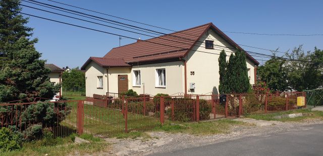 dom wolnostojący, 4 pokoje Kielce Łazy, ul. Łazy. Zdjęcie 1