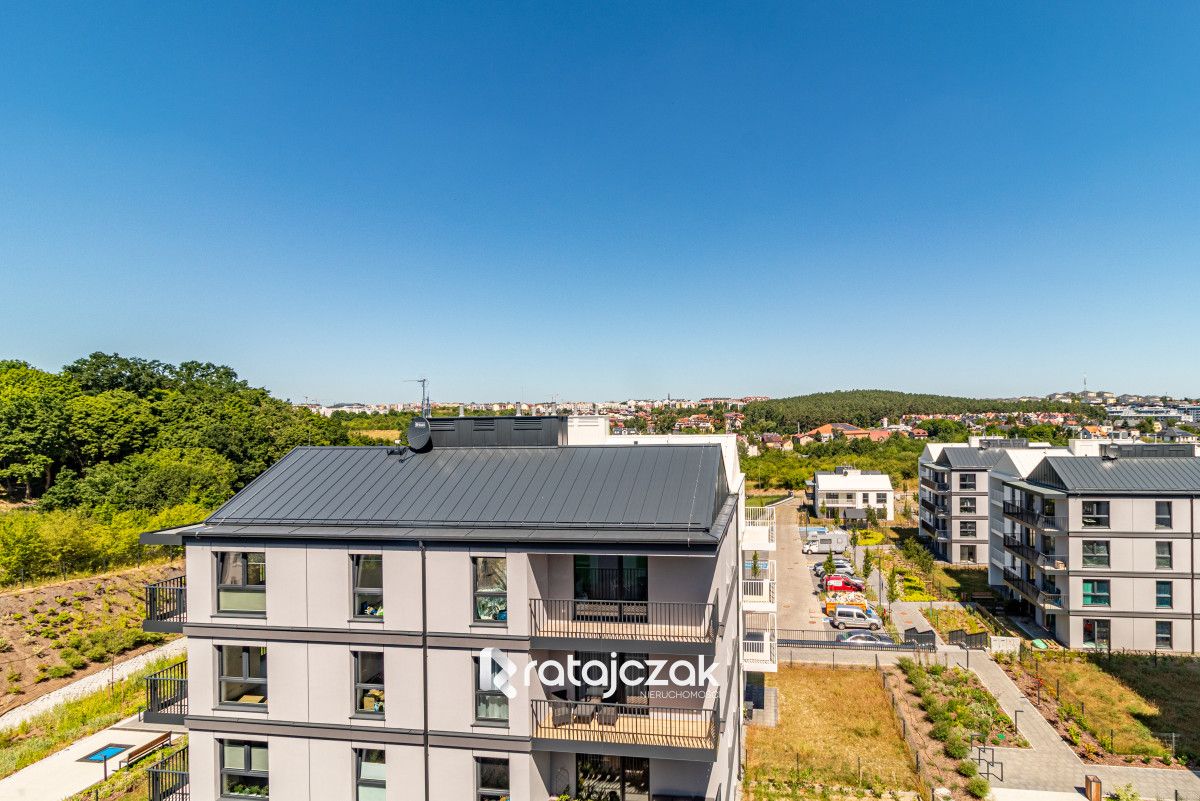 Mieszkanie 4-pokojowe Gdańsk Łostowice, ul. Niepołomicka. Zdjęcie 2