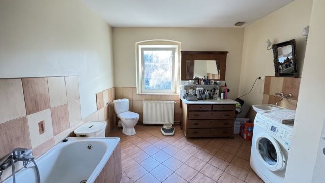 dom wolnostojący, 10 pokoi Czernica. Zdjęcie 22