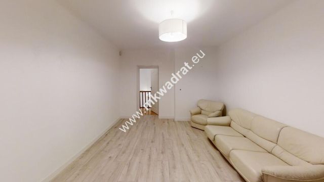 dom wolnostojący, 5 pokoi Michałowice. Zdjęcie 13