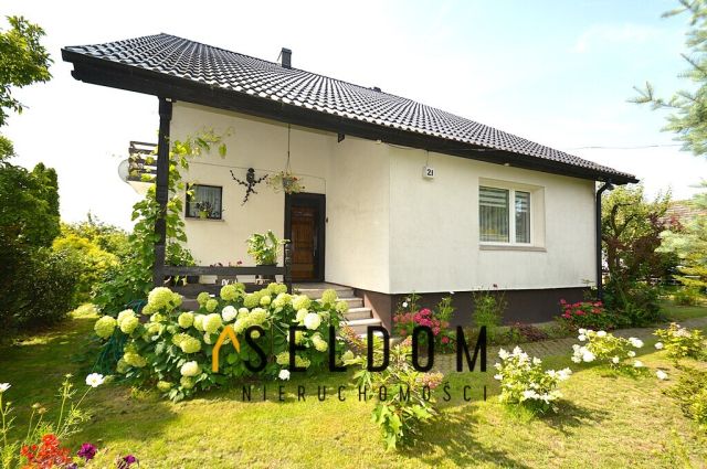 dom wolnostojący, 7 pokoi Domaszowice. Zdjęcie 2