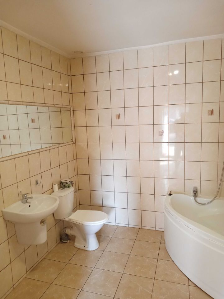 Mieszkanie 3-pokojowe Zawada. Zdjęcie 2