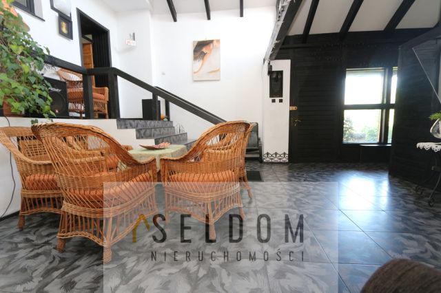 dom wolnostojący, 7 pokoi Chojny. Zdjęcie 9