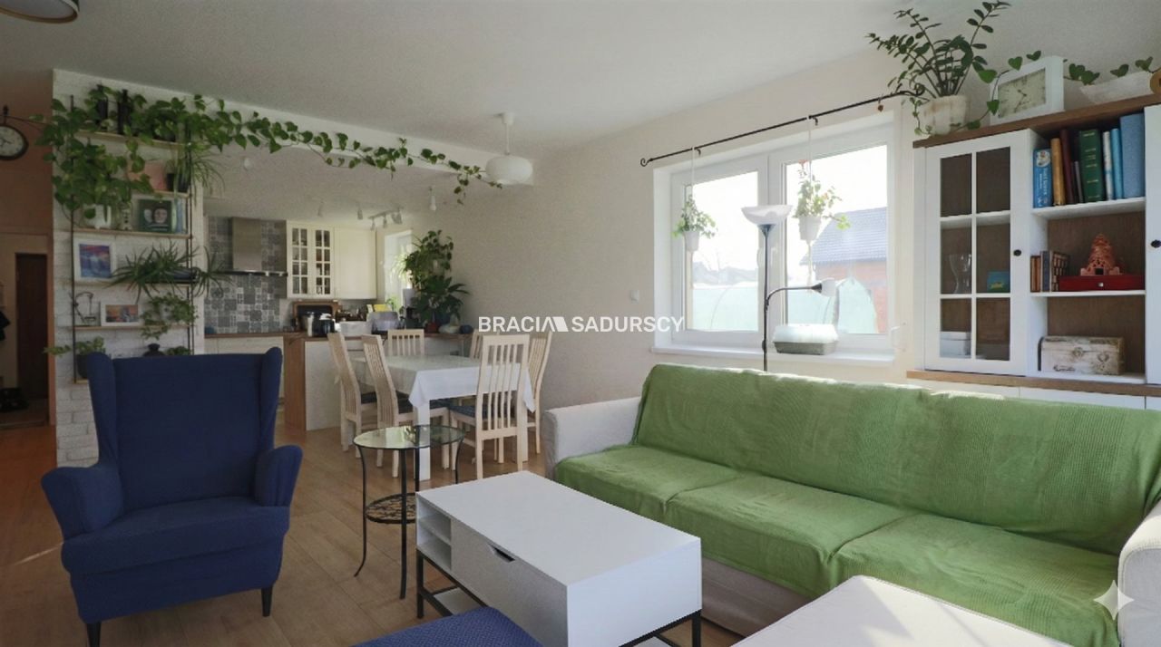 dom wolnostojący, 6 pokoi Kraków Nowa Huta, ul. Rumiankowa. Zdjęcie 15