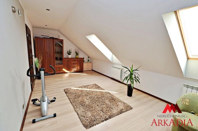 dom wolnostojący, 5 pokoi Więsławice-Parcele. Zdjęcie 25