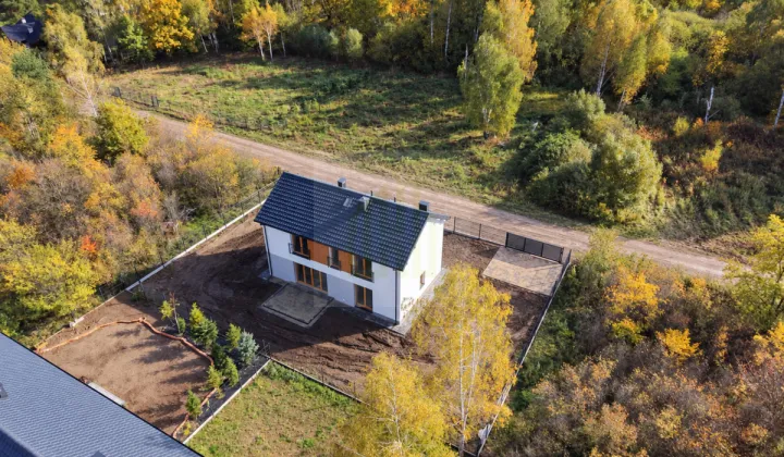 dom wolnostojący, 5 pokoi Szczęsne