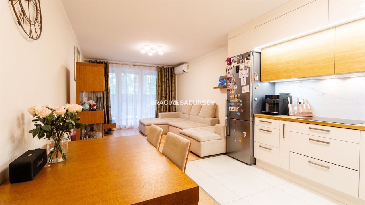 Mieszkanie 3-pokojowe Kraków Grzegórzki, ul. Bajeczna. Zdjęcie 4