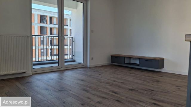 Mieszkanie 3-pokojowe Zielonka, ul. Wojska Polskiego. Zdjęcie 1