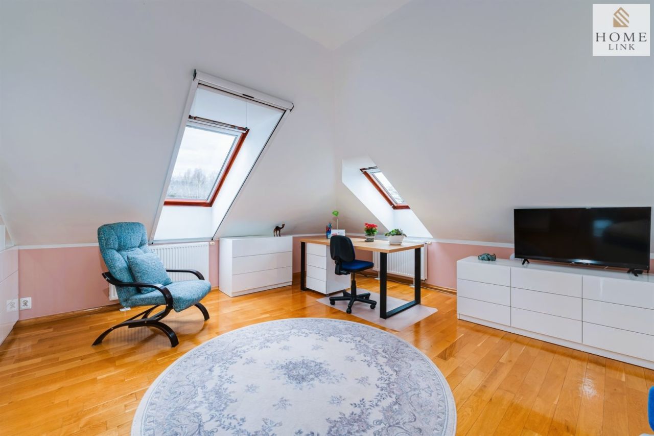 dom wolnostojący, 5 pokoi Plęsy. Zdjęcie 12