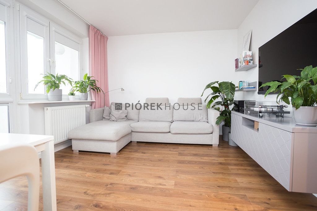 Mieszkanie 3-pokojowe Warszawa Ursynów, ul. Leonida Teligi. Zdjęcie 1