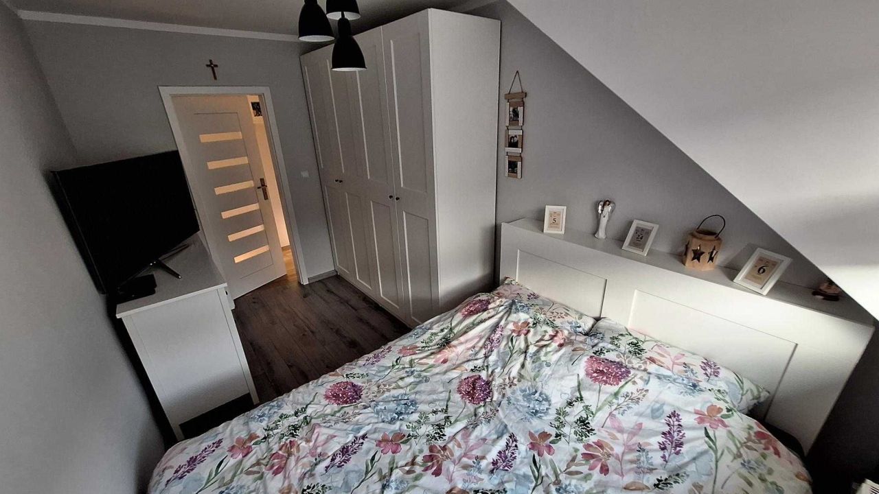 bliźniak, 4 pokoje Bielawa, ul. Juliana Tuwima. Zdjęcie 4