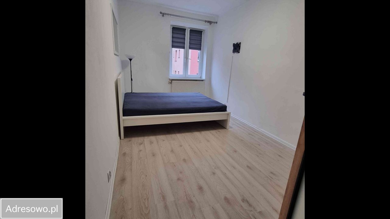 Mieszkanie 3-pokojowe Bytom Śródmieście, ul. Juliana Fałata. Zdjęcie 2