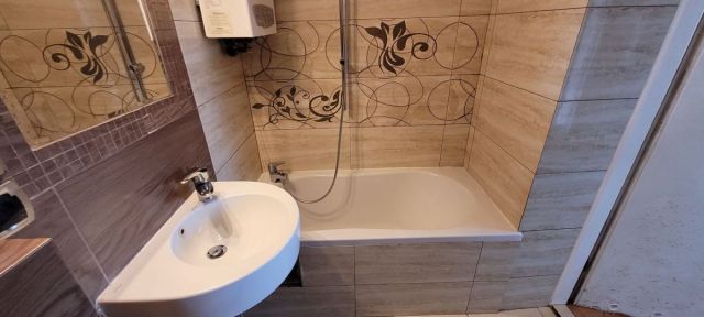 Mieszkanie 3-pokojowe Lubin. Zdjęcie 9