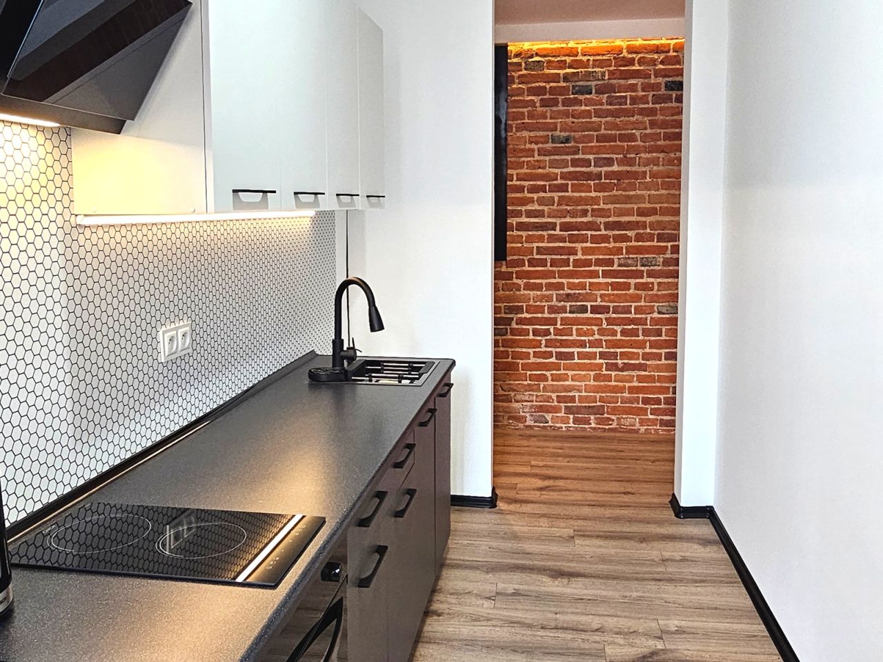 Mieszkanie 3-pokojowe Łódź Stare Polesie, ul. gen. Lucjana Żeligowskiego. Zdjęcie 1