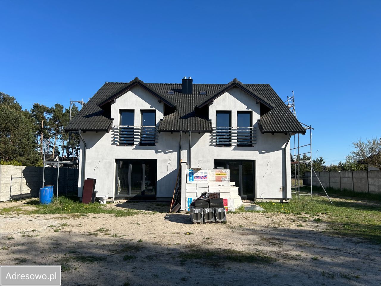 bliźniak, 5 pokoi Drużyna. Zdjęcie 4