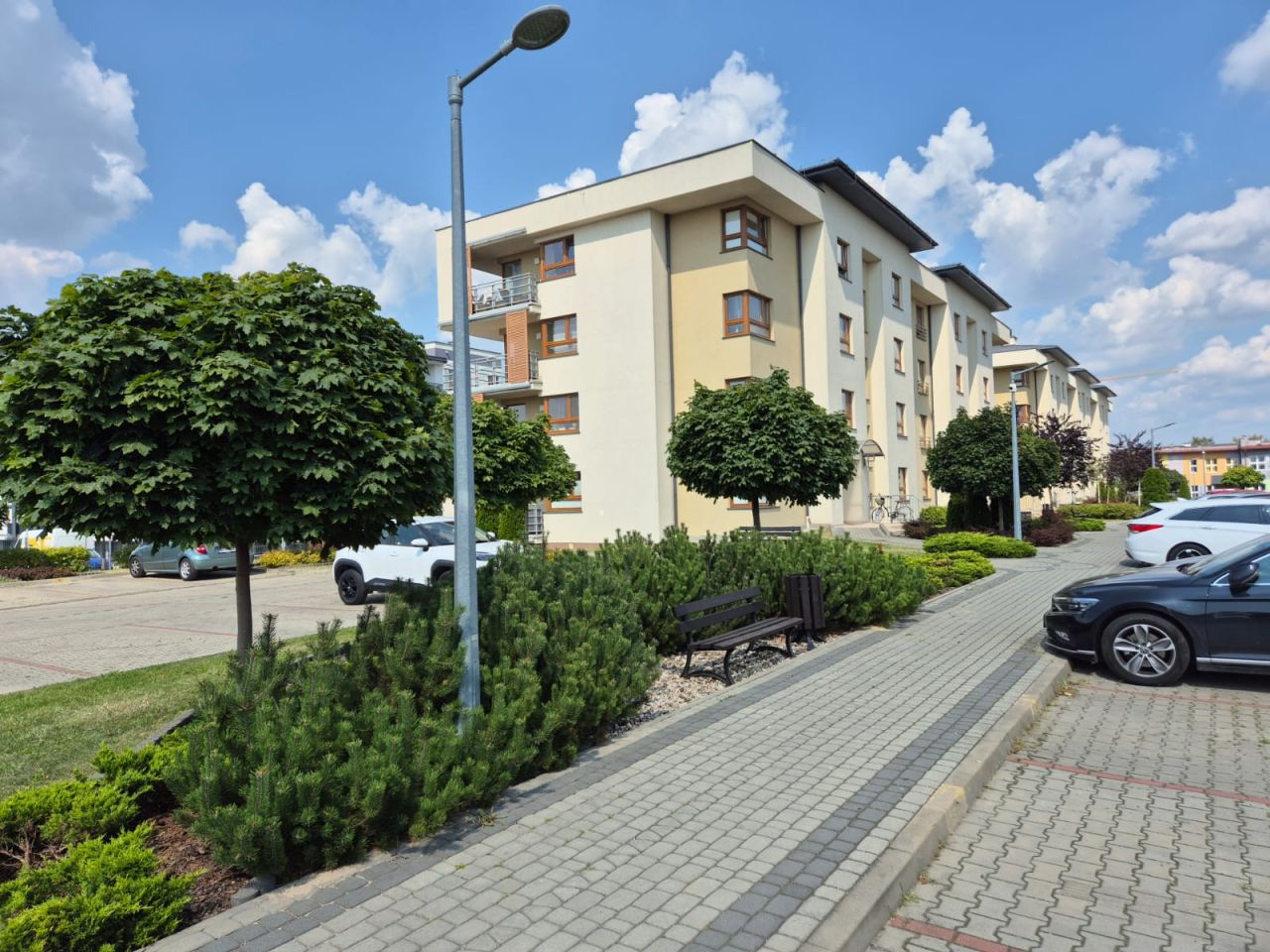 Mieszkanie 3-pokojowe Radom Idalin, ul. Wyścigowa. Zdjęcie 1