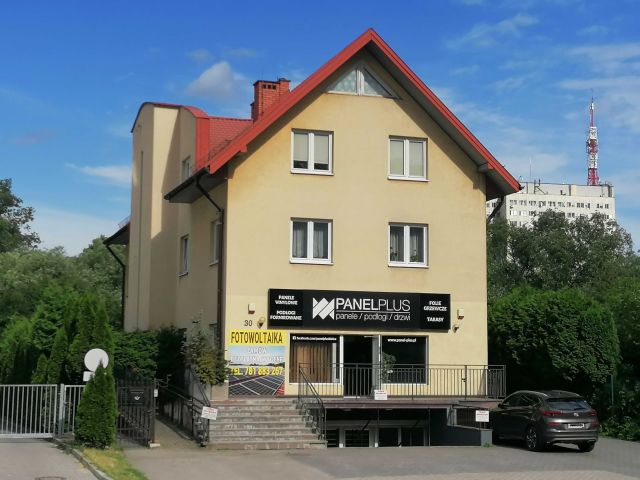 dom wolnostojący Kielce Centrum, ul. Stefana Okrzei. Zdjęcie 1