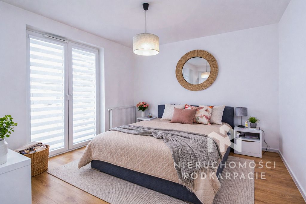 Mieszkanie 3-pokojowe Rzeszów, ul. Czudecka. Zdjęcie 4