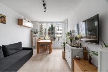 Mieszkanie 3-pokojowe Warszawa Saska Kępa, ul. Afrykańska