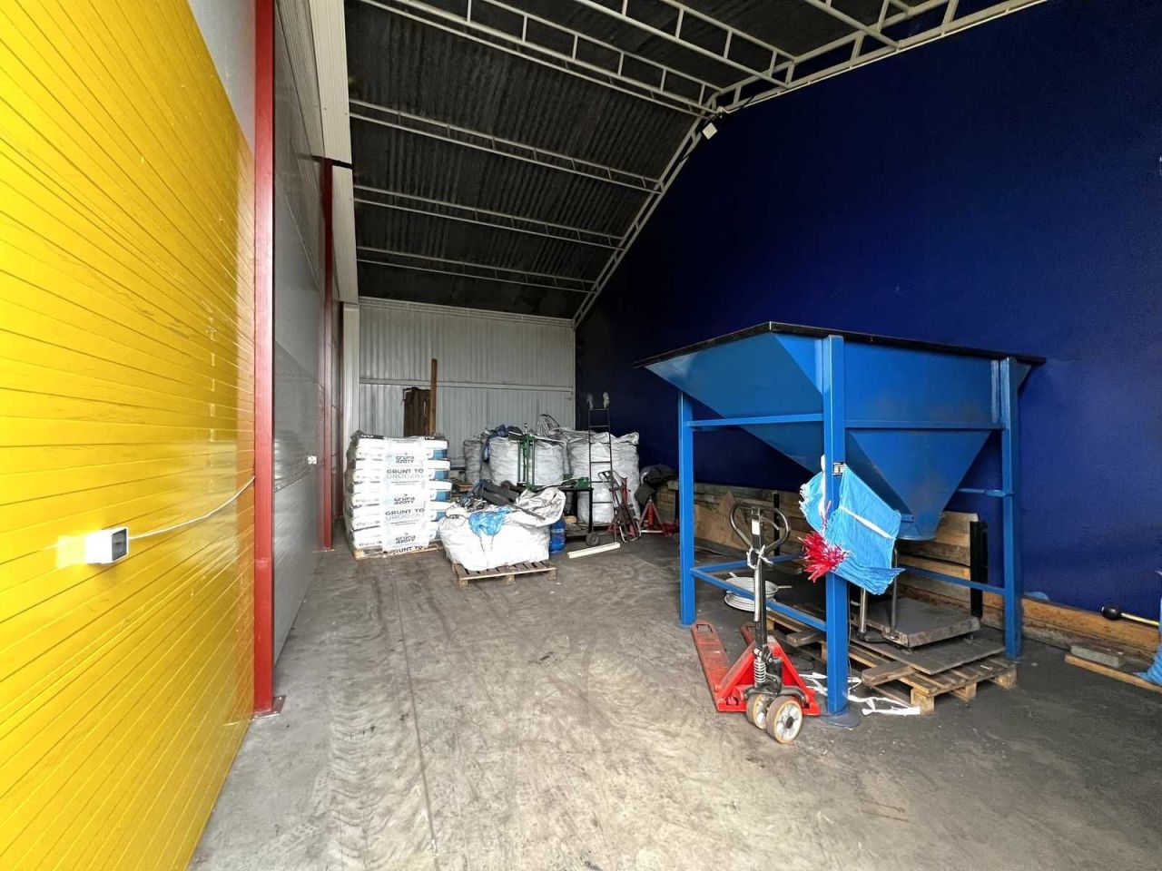 Hala/magazyn Mikulice. Zdjęcie 7