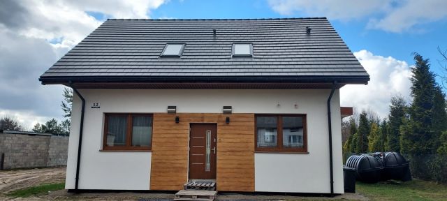 dom wolnostojący, 5 pokoi Wąchock, ul. Leśna. Zdjęcie 1