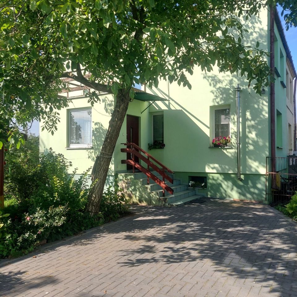 bliźniak, 4 pokoje Mochowo. Zdjęcie 3
