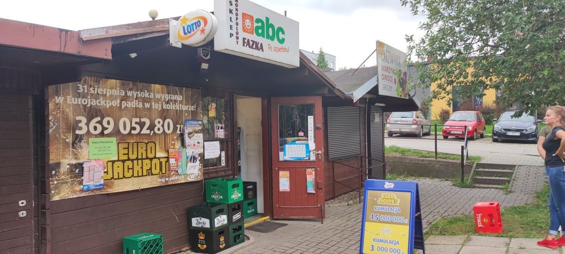 Lokal Bielsko-Biała Osiedle Karpackie. Zdjęcie 1