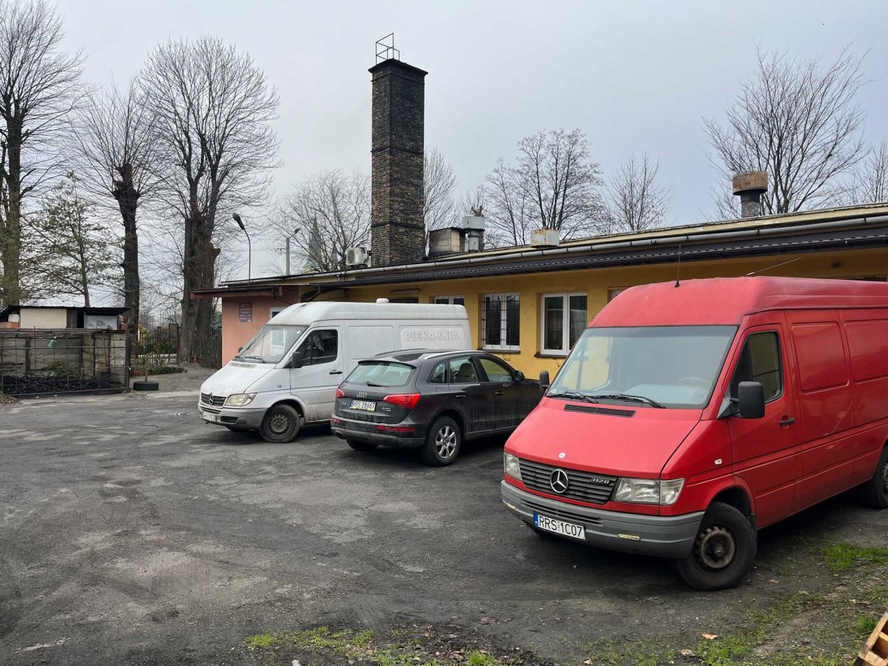 Hala/magazyn Trzciana. Zdjęcie 6